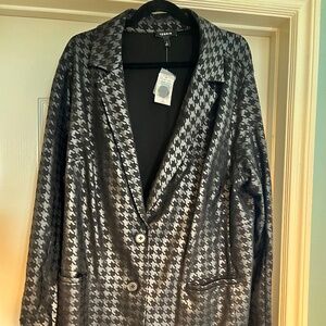 Torrid houndstooth shimmer pattern long black blazer size 3